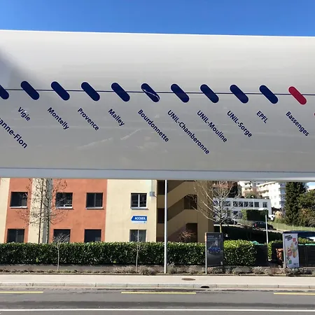 Casa de Férias Amazing In Lausanne Close To Epfl And Unil Ecublens (Vaud)